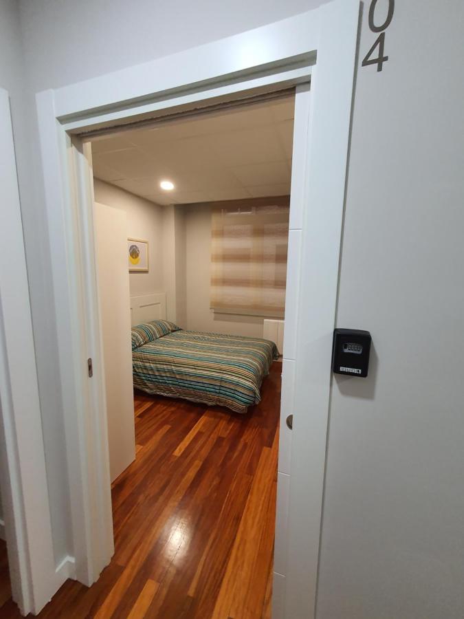 Cv33 Ostatua Hotell Bilbao Eksteriør bilde